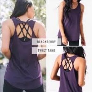 Blackberry Twist Tank size Large